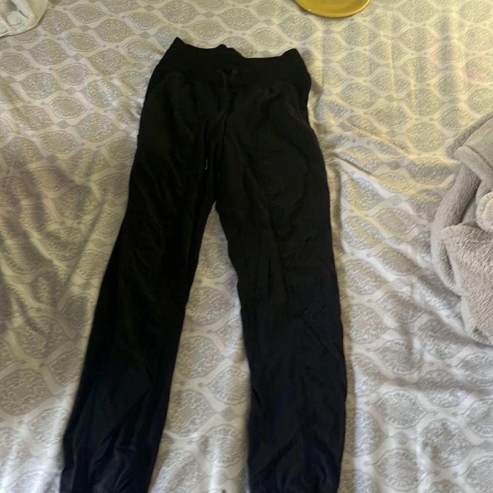 lululemon dance studio joggers